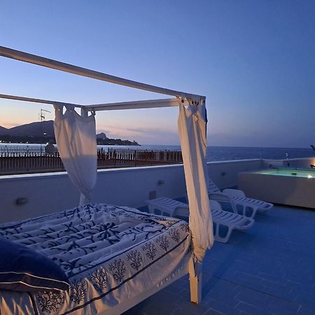 Blue Life, Sea-Luxury Rooms On The Beach Between Palermo And Cefalu' Casteldaccia Dış mekan fotoğraf