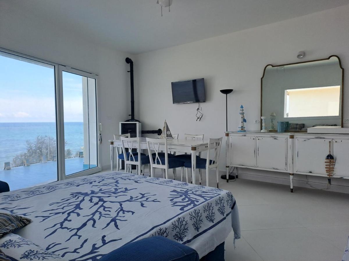 Blue Life, Sea-Luxury Rooms On The Beach Between Palermo And Cefalu' Casteldaccia Dış mekan fotoğraf