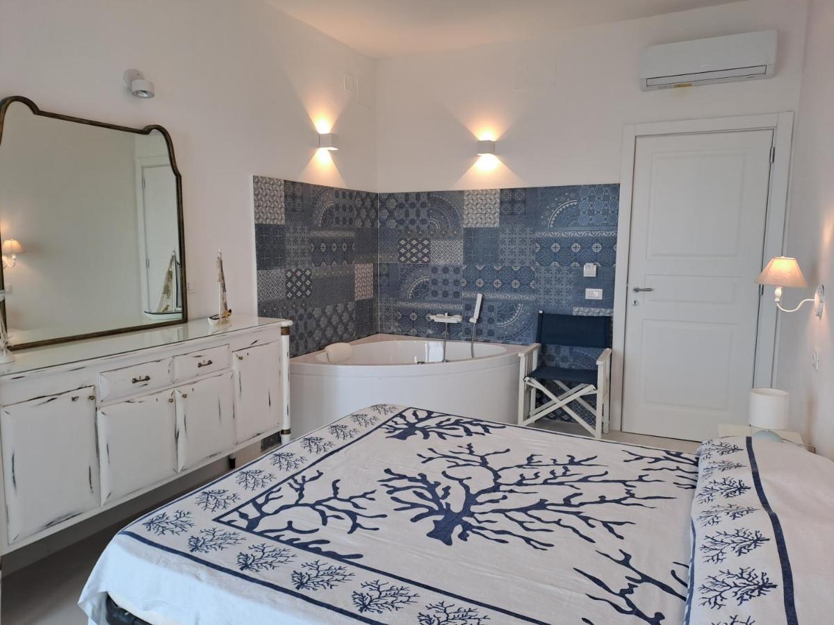 Blue Life, Sea-Luxury Rooms On The Beach Between Palermo And Cefalu' Casteldaccia Dış mekan fotoğraf
