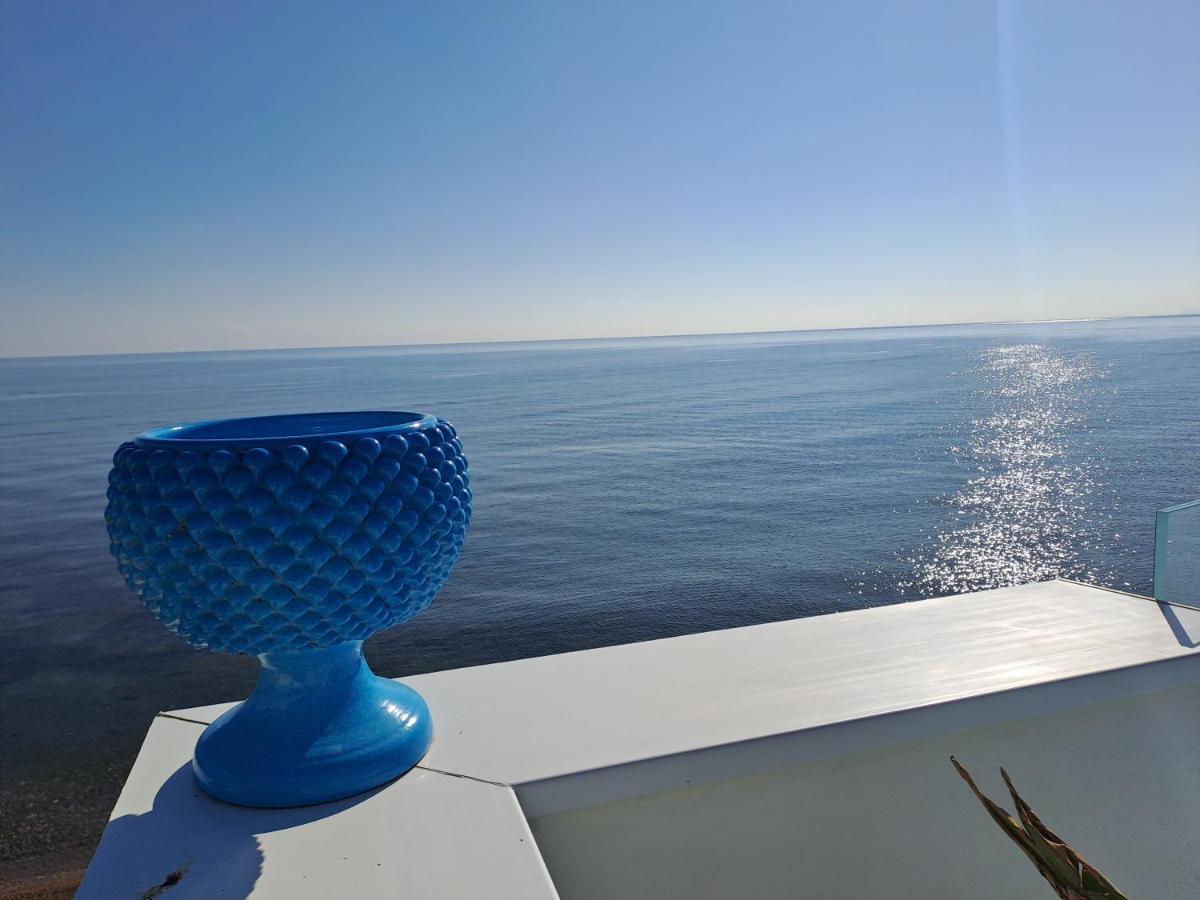 Blue Life, Sea-Luxury Rooms On The Beach Between Palermo And Cefalu' Casteldaccia Dış mekan fotoğraf
