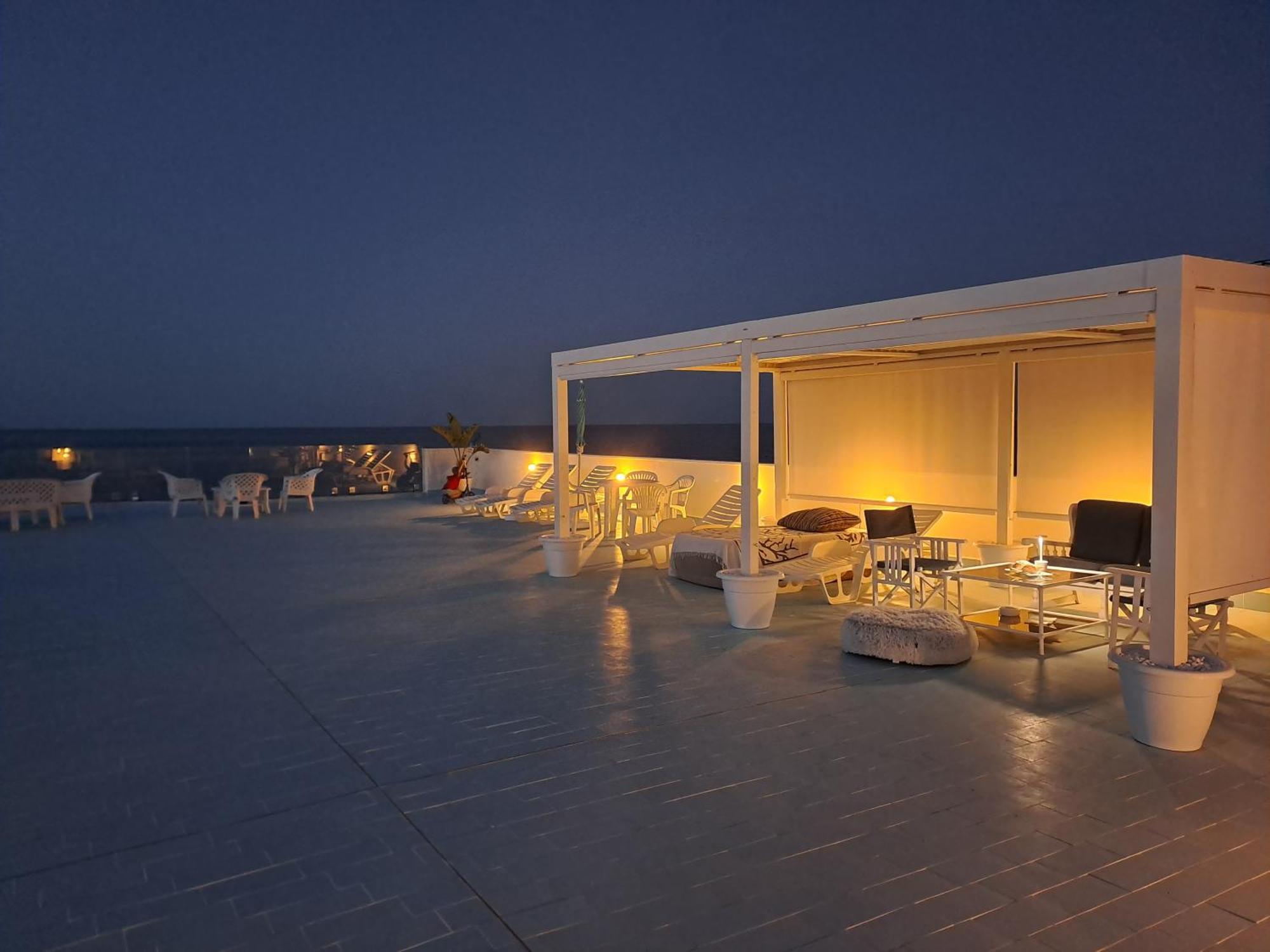 Blue Life, Sea-Luxury Rooms On The Beach Between Palermo And Cefalu' Casteldaccia Dış mekan fotoğraf