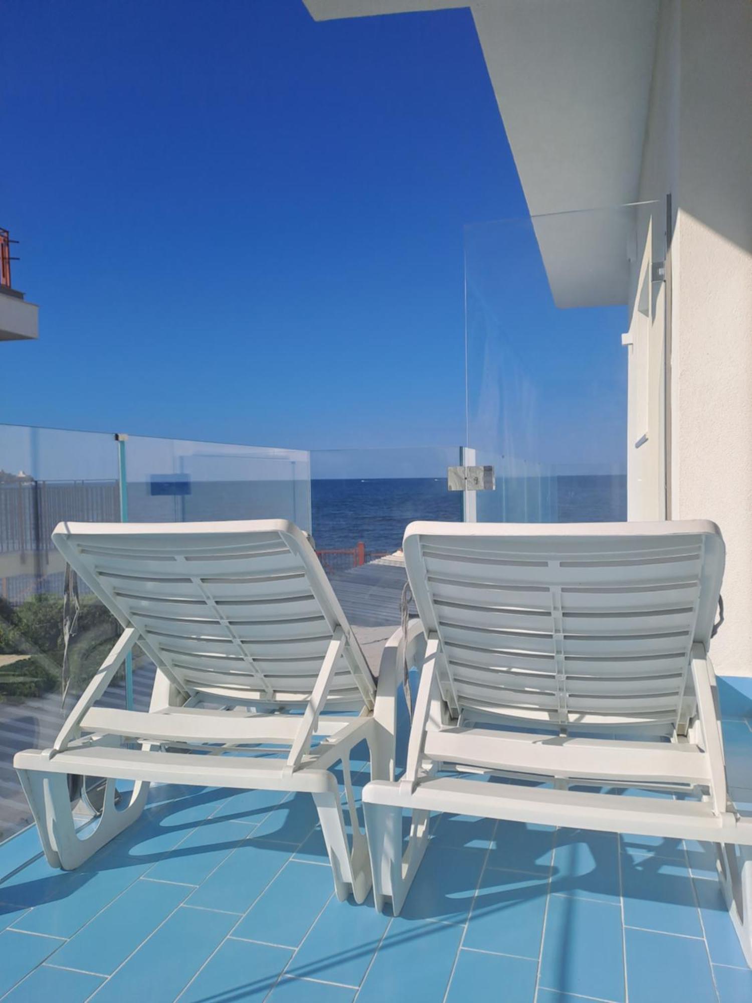 Blue Life, Sea-Luxury Rooms On The Beach Between Palermo And Cefalu' Casteldaccia Dış mekan fotoğraf